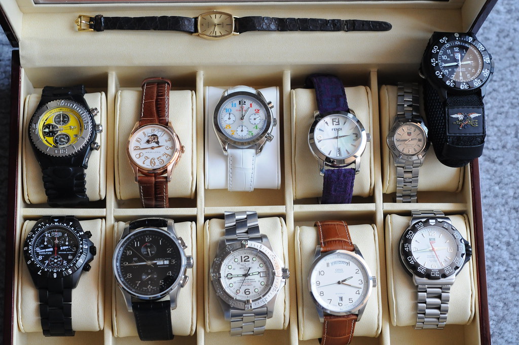 Benefits of Owning a Watches Wanted &#8211; Antiques Dealer